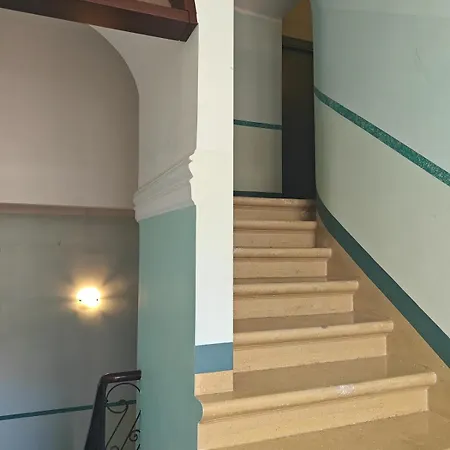 דירה Heart, Bright, Loft View, Free Parking ריגה